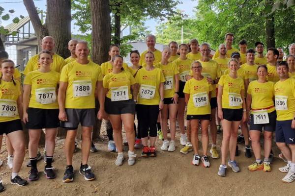 ASB-Teams beim Firmenlauf (Bild von 2024)