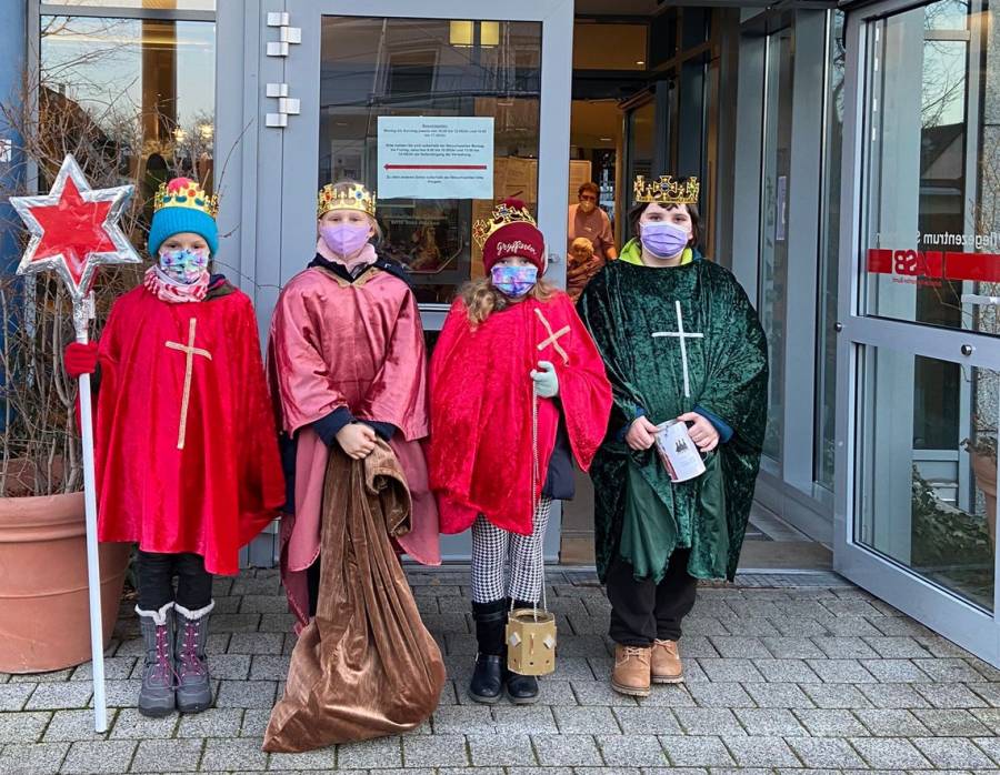 Sternsinger überbringen Segen