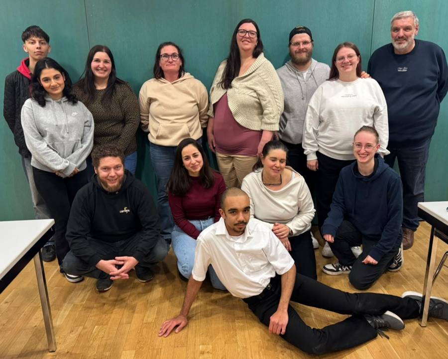 E. Musinko, J. Haller, M. Plietzsch, V. Karl, Y. Nagel, S. Nagel, H.-D. Kuchler, D.Jvanova, L. Gaworski, M. Sarbalkan, M. Papdi, J. Wieland, T. Schenker (von h.n.v. von l.n.r.)